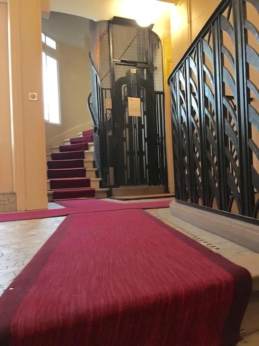 Luxury Stay Paris Place Des Vosges Экстерьер фото